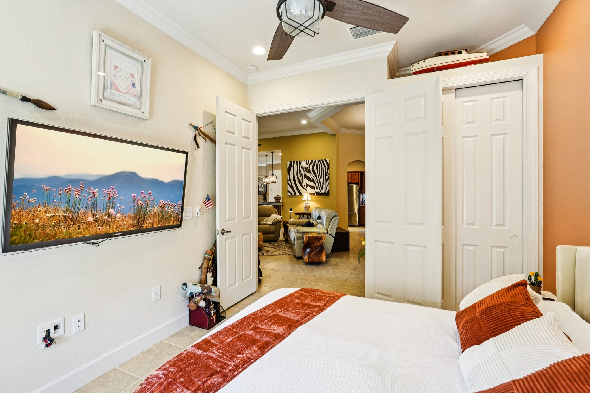 Laughton Cir-S2711-024.jpg