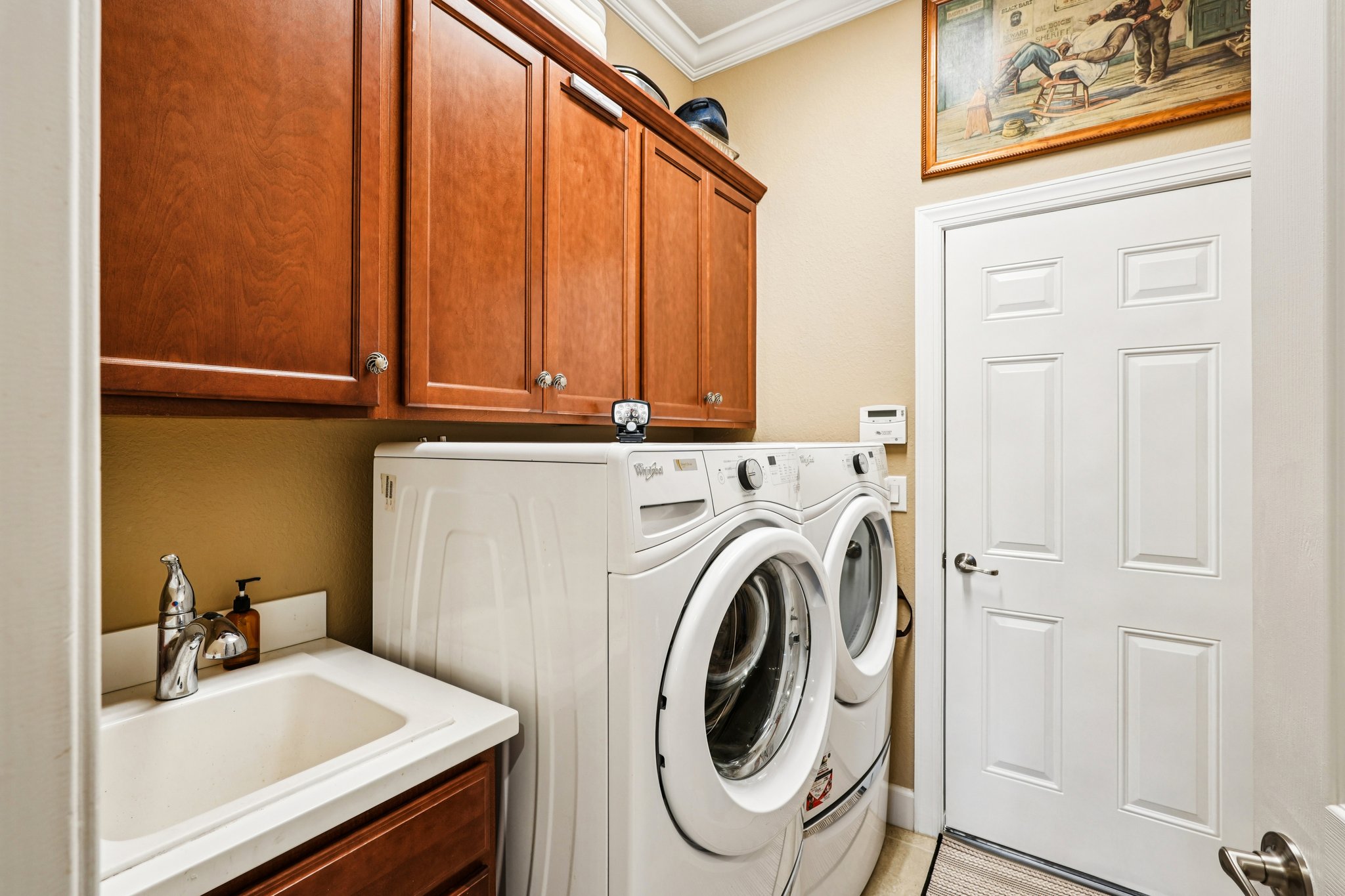 Laughton Cir-S2711-025.jpg