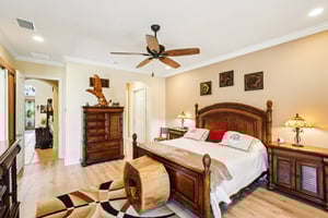 Laughton Cir-S2711-027.jpg