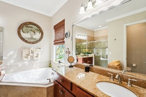 Laughton Cir-S2711-029.jpg