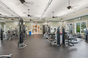 Laughton Cir-2711-905.jpg