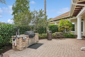 Laughton Cir-2711-912.jpg