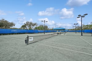 Laughton Cir-2711-915.jpg