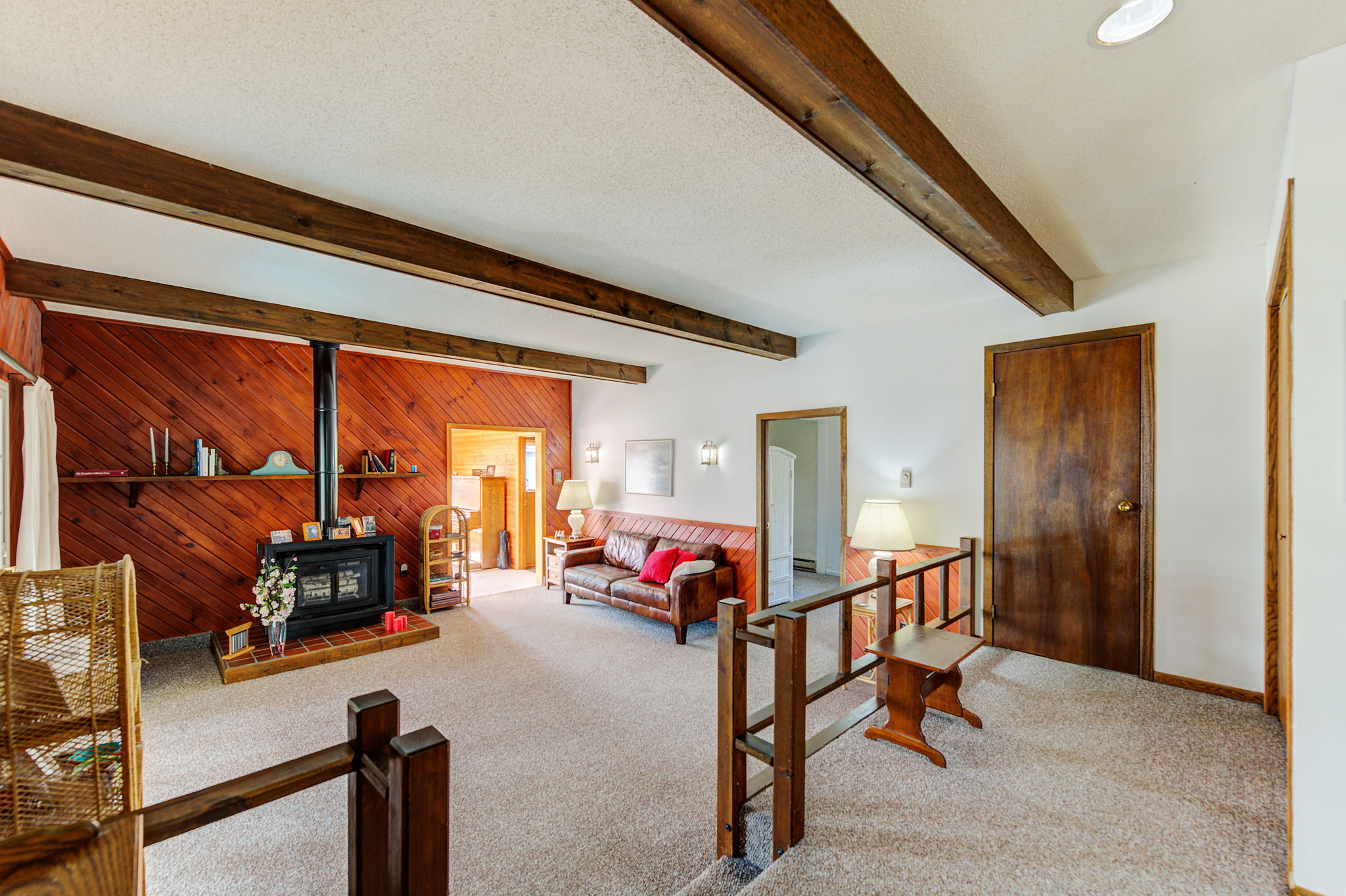 9 Foyer - Living Room