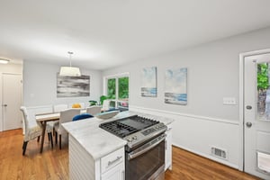 Creekdale Dr-0805-015.jpg
