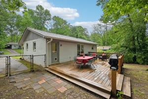 Creekdale Dr-0805-042.jpg