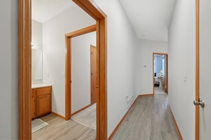 Crystal Pl-1406-030.jpg