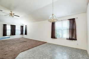 Eating Area/Living Room