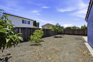 035_F8_1118 Lovelock Way