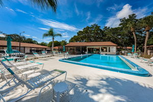 5-Scotsdale Villas Clubhouse Pool