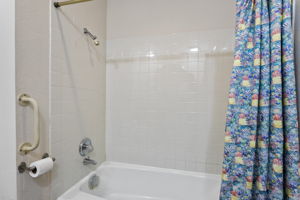  Photo 34