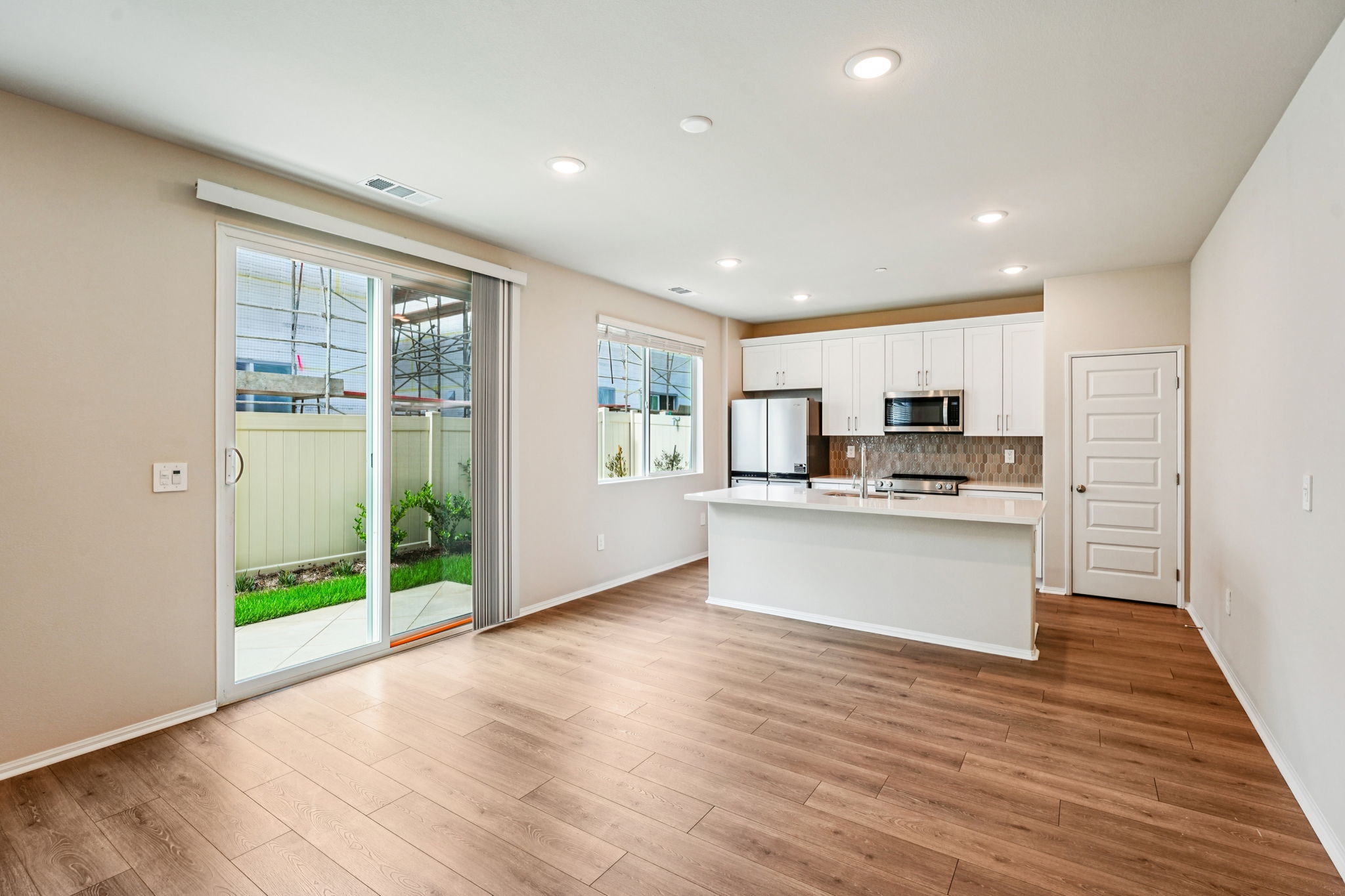 SoCal - Willow at Live Oak - 1118 Tropic Ct Redlands CA 92374 - 006