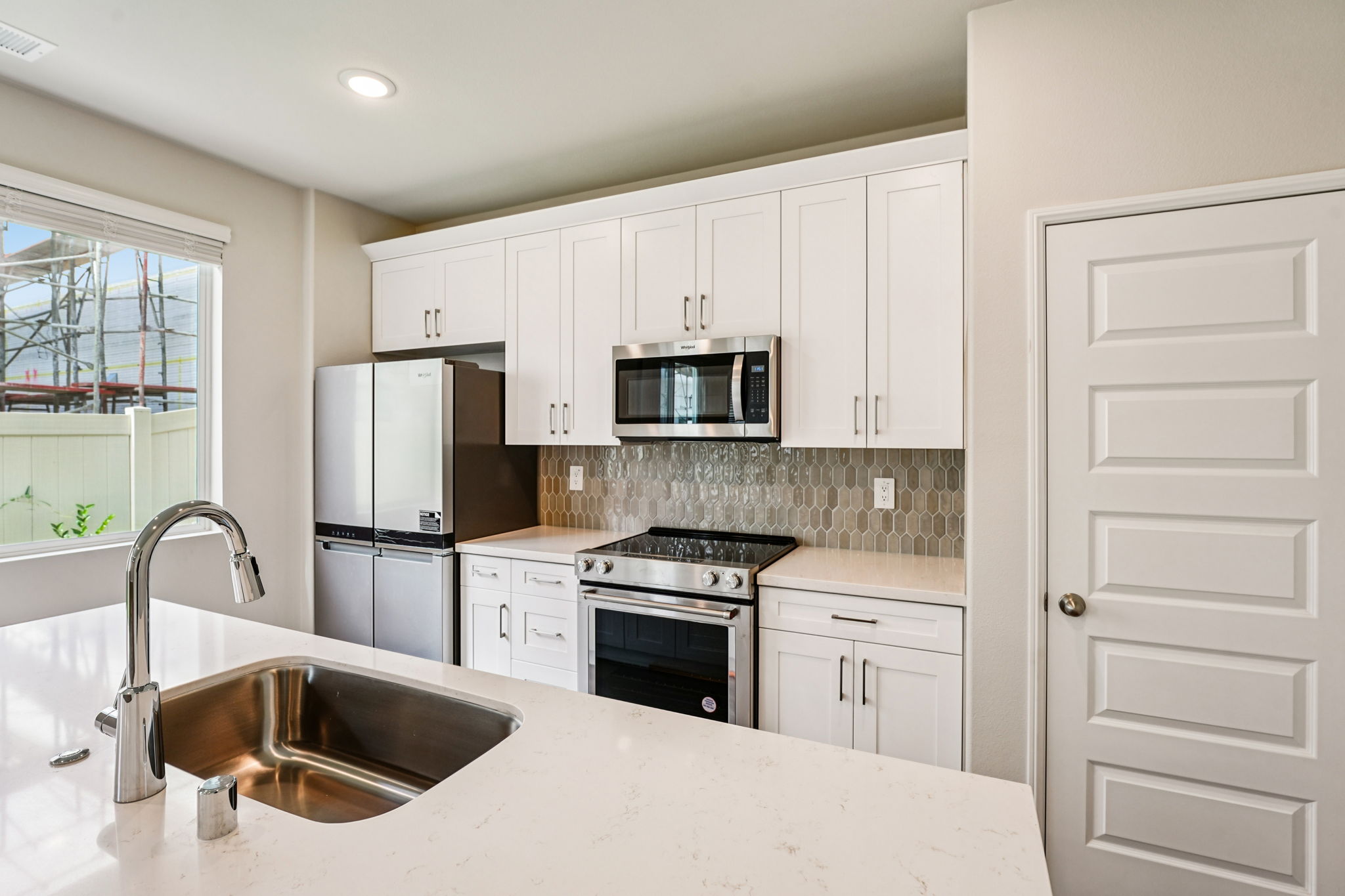 SoCal - Willow at Live Oak - 1118 Tropic Ct Redlands CA 92374 - 009