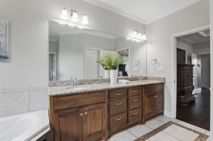  Photo 23