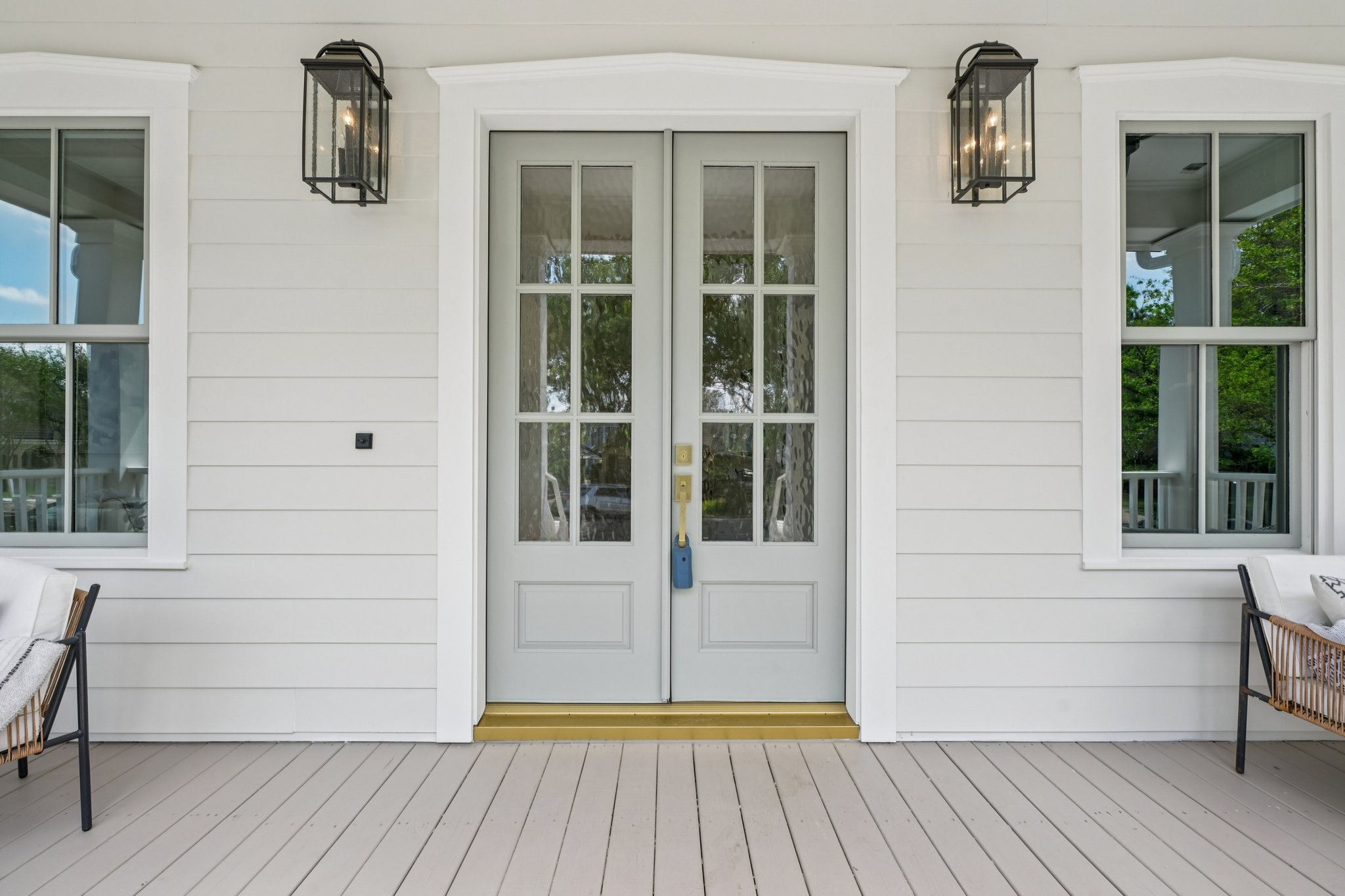 E 7 1_2 St-S3003-009.jpg