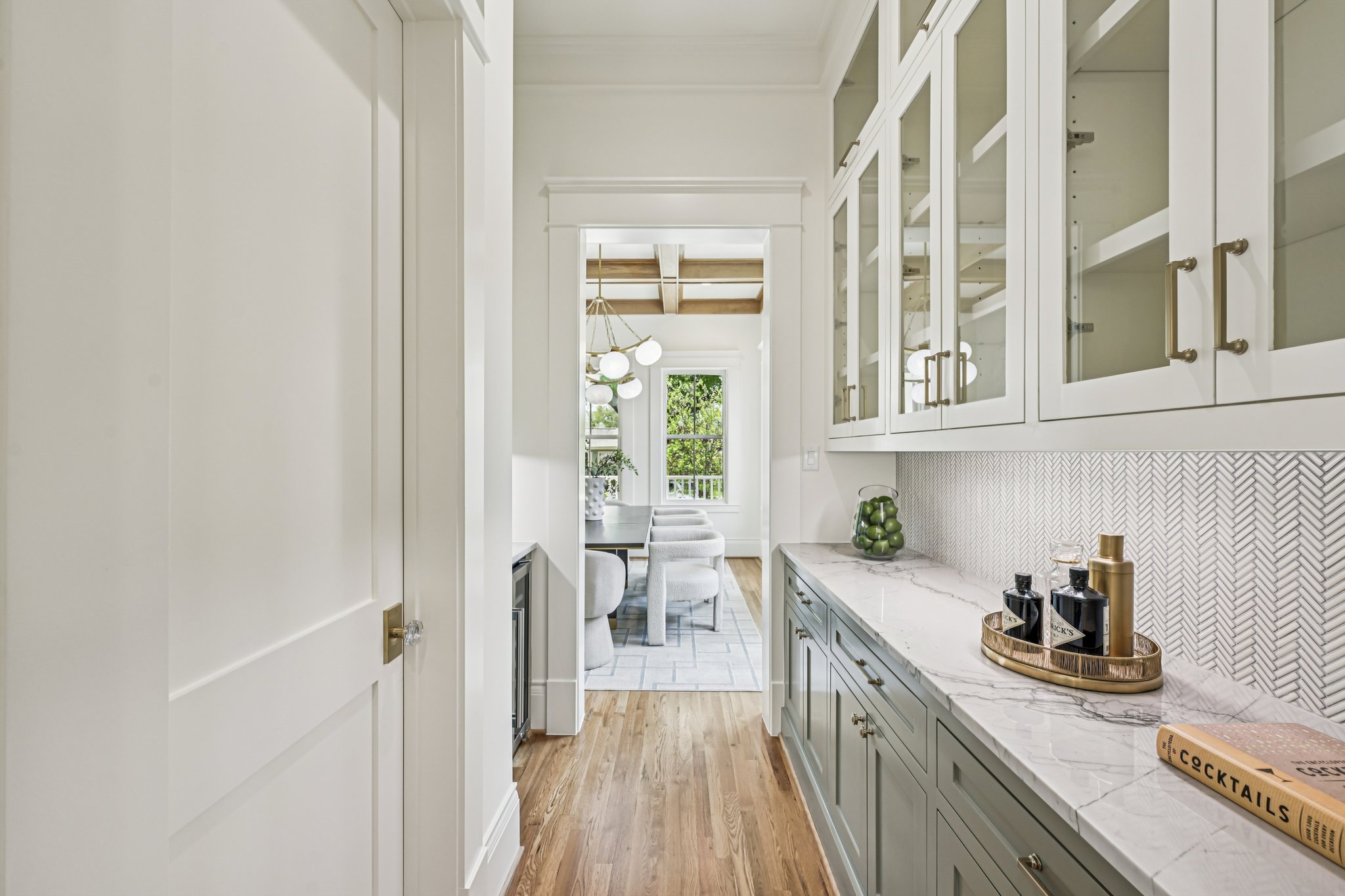 E 7 1_2 St-S3003-032.jpg