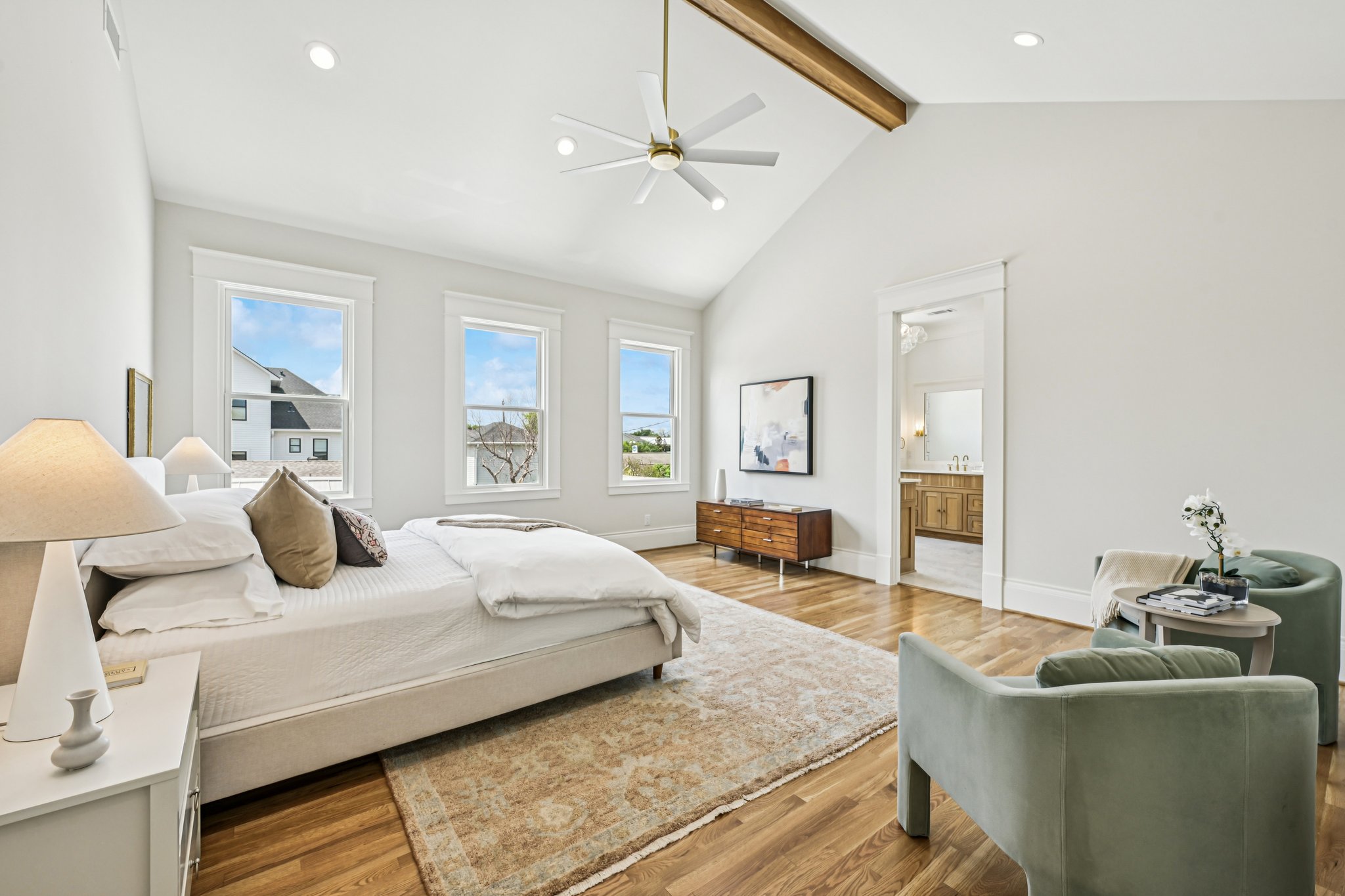 E 7 1_2 St-S3003-052.jpg