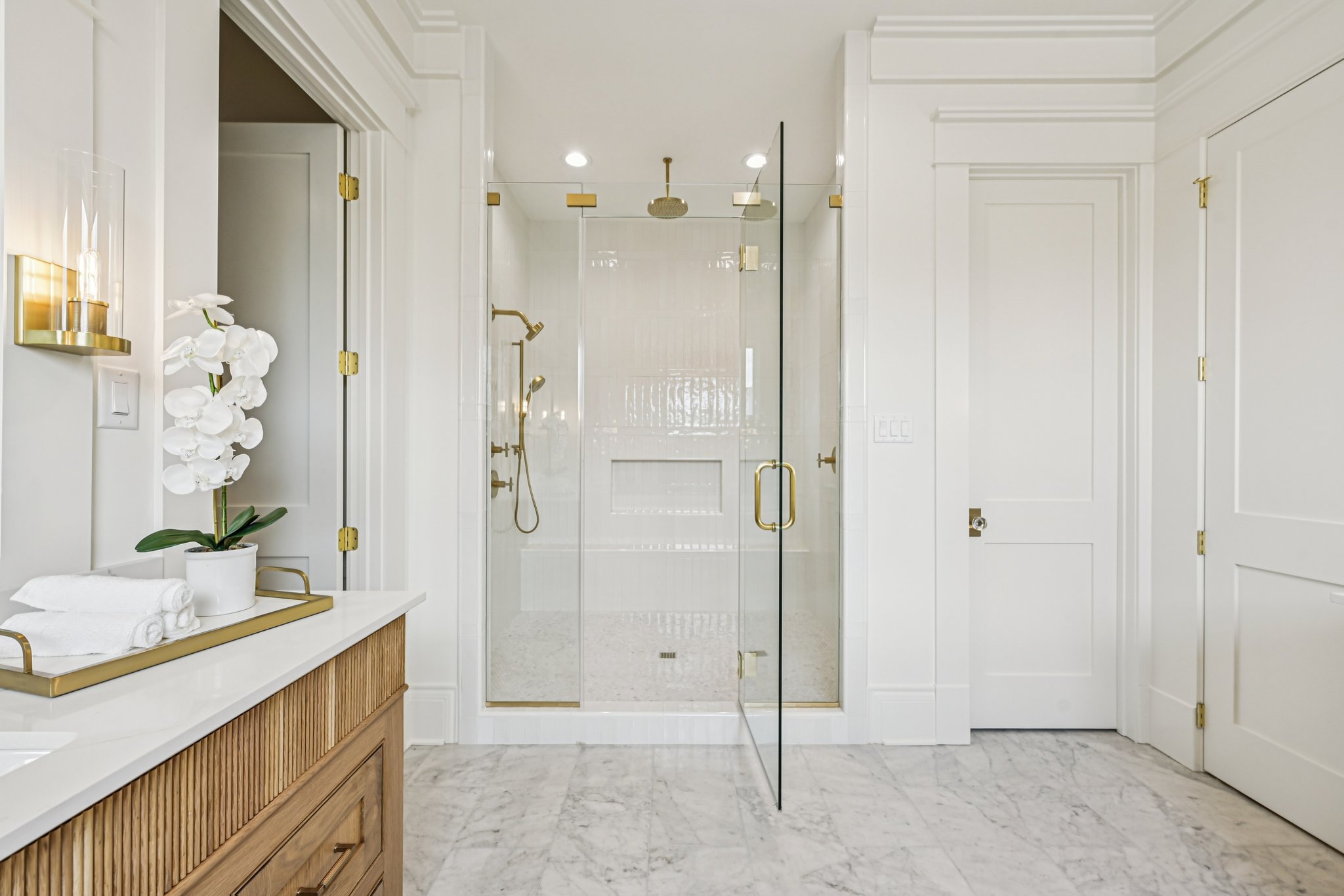 E 7 1_2 St-S3003-057.jpg