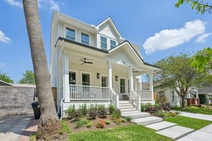 E 7 1_2 St-S3003-003.jpg