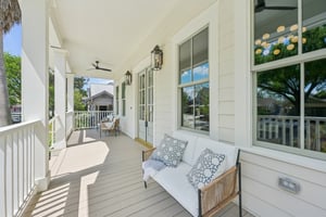 E 7 1_2 St-S3003-007.jpg