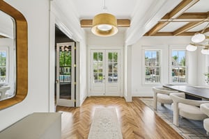 E 7 1_2 St-S3003-011.jpg