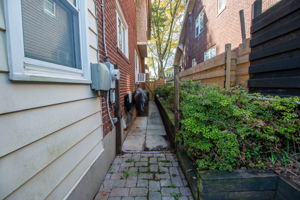 1119 N 21st St, Allentown, PA 18104, USA Photo 4