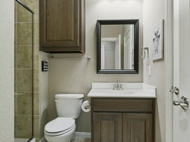  Photo 36