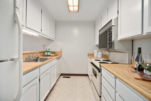 112 Cleaveland Rd, Pleasant Hill, CA 94523, USA Photo 5