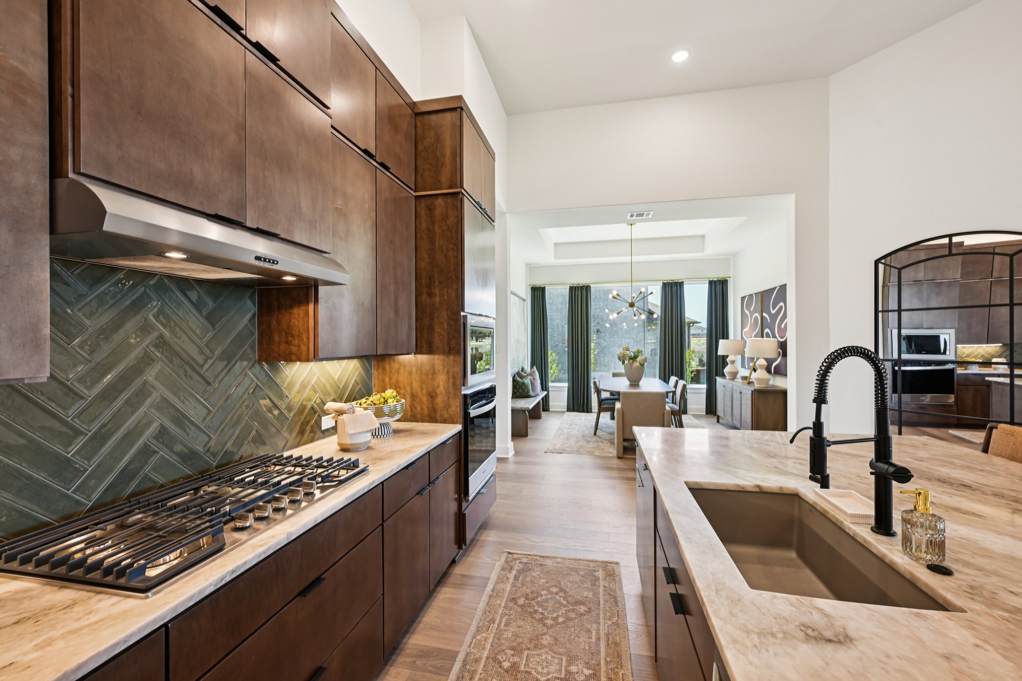 Dawnwood Ct-S2703-015.jpg