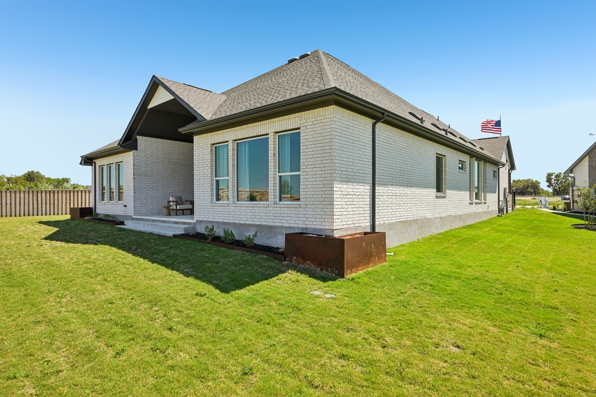 Dawnwood Ct-S2703-036.jpg