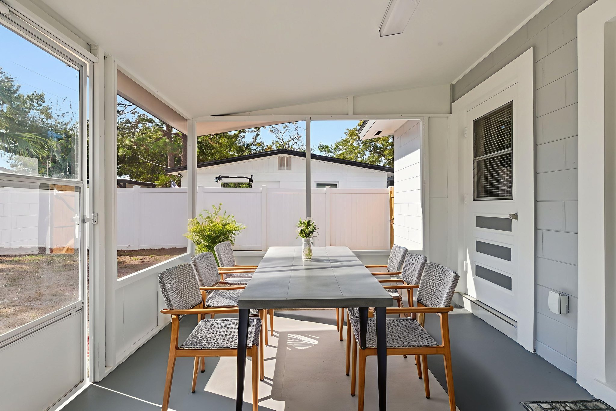 112 Floral Dr_0032 virtually staged.jpeg