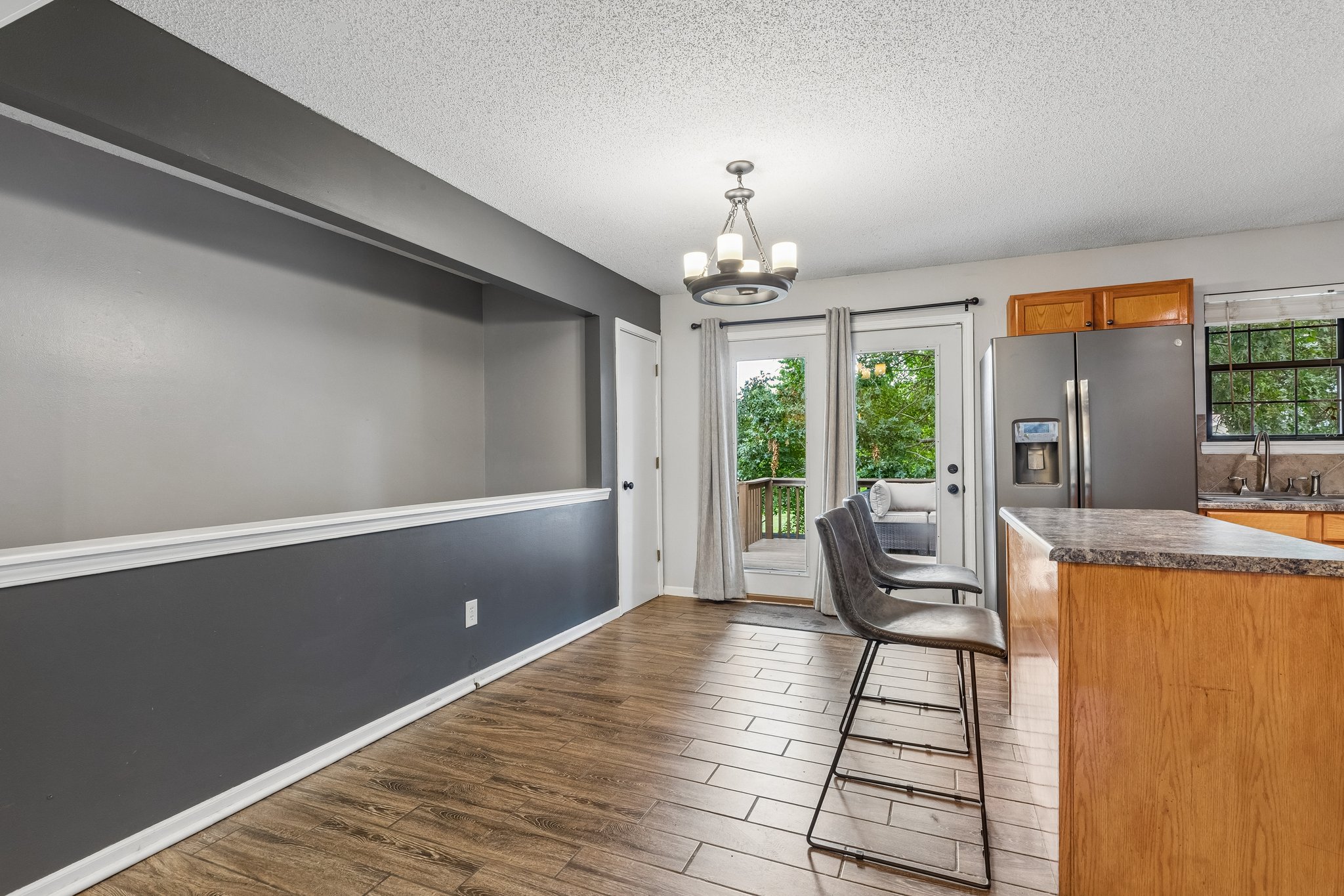 9524 - 112 Frank St_010.jpg