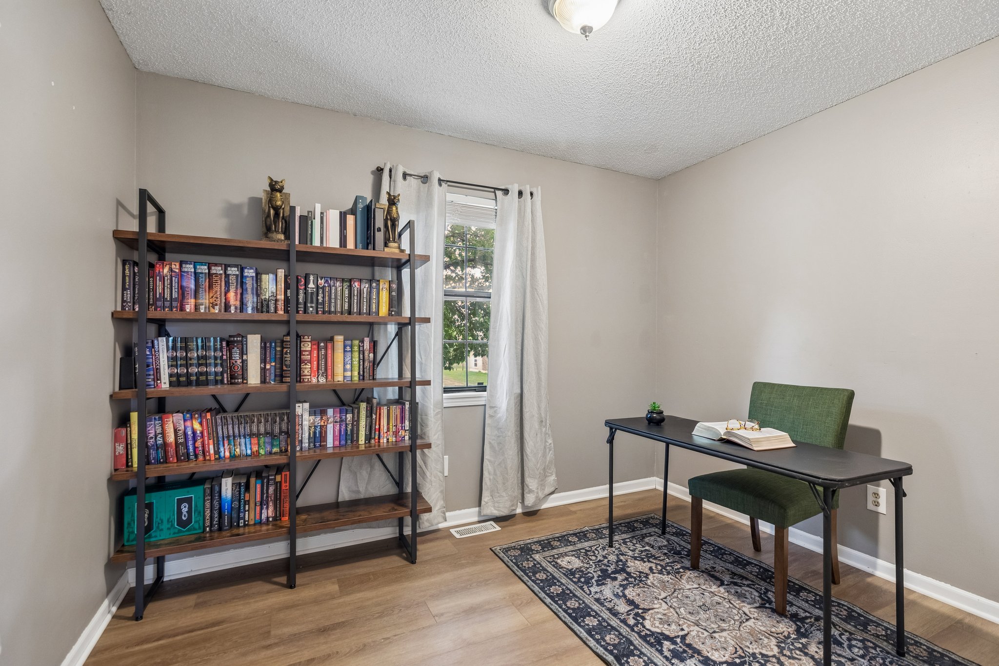 9524 - 112 Frank St_025.jpg