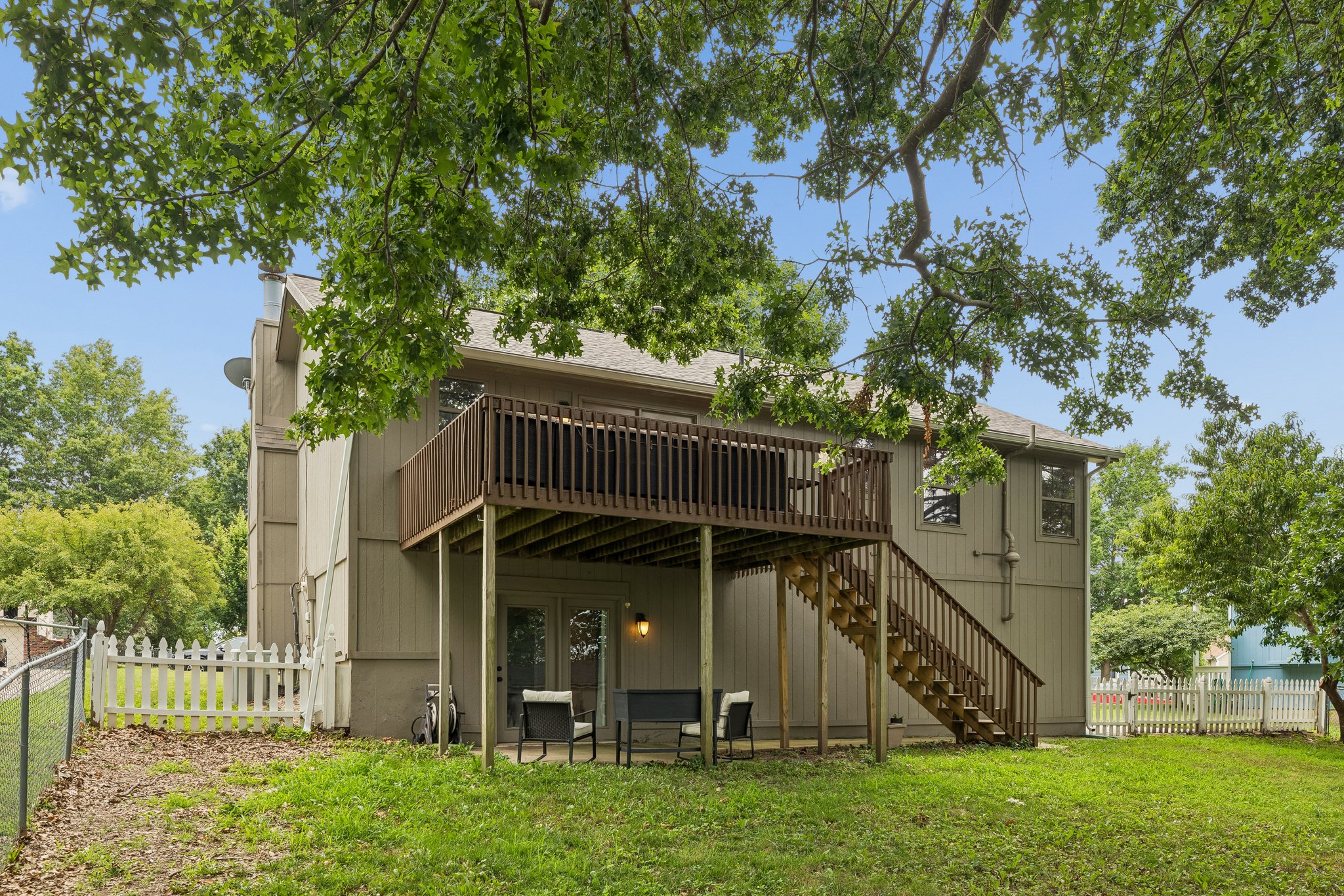 9524 - 112 Frank St_033.jpg