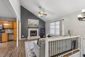 9524 - 112 Frank St_005.jpg
