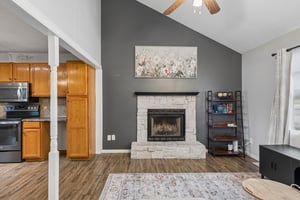 9524 - 112 Frank St_006.jpg