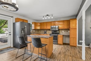 9524 - 112 Frank St_011.jpg