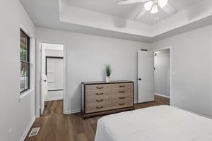 9524 - 112 Frank St_023.jpg