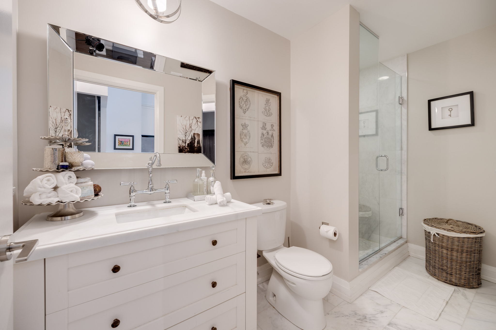 Toronto property showcase — delivered property photograph 17