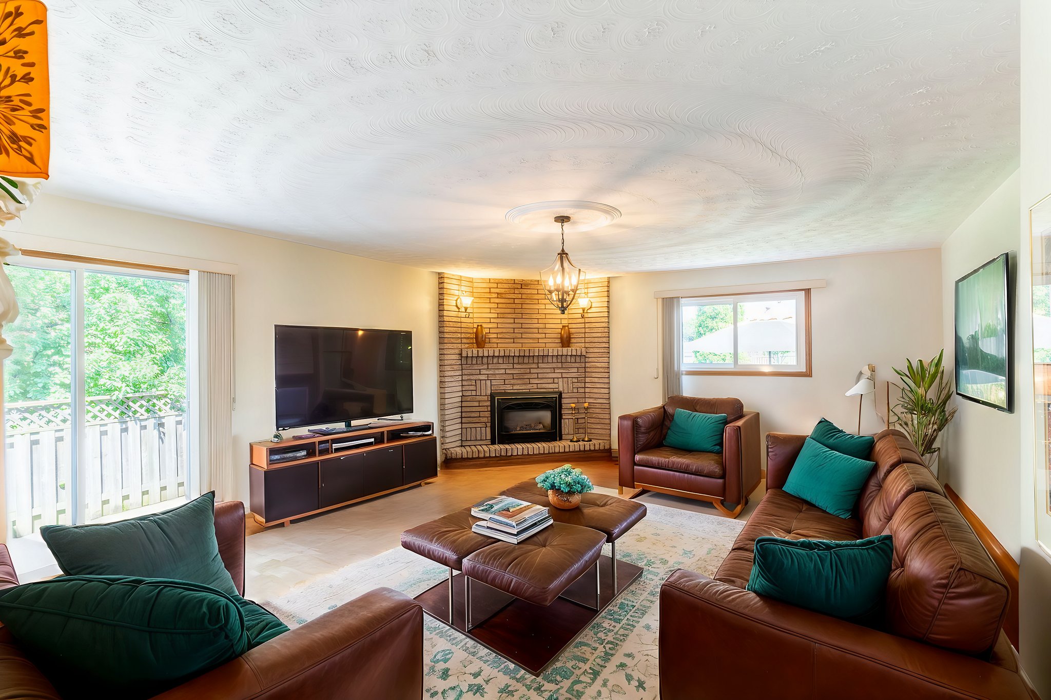 36-print-112 Henley Drive, Stoney Creek-36 virtually staged.jpg