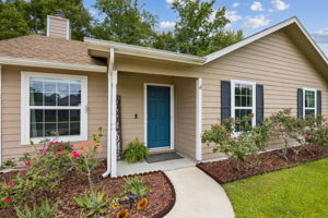 Front Entry Detail