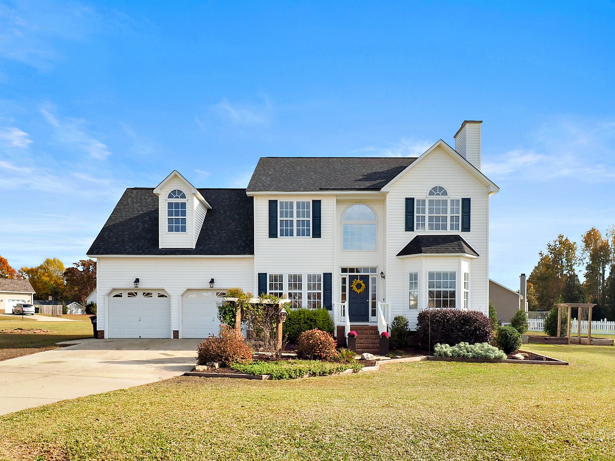 112 Kingsbrook Cir, Fuquay-Varina, NC 27526, USA Photo 2