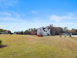 112 Kingsbrook Cir, Fuquay-Varina, NC 27526, USA Photo 3