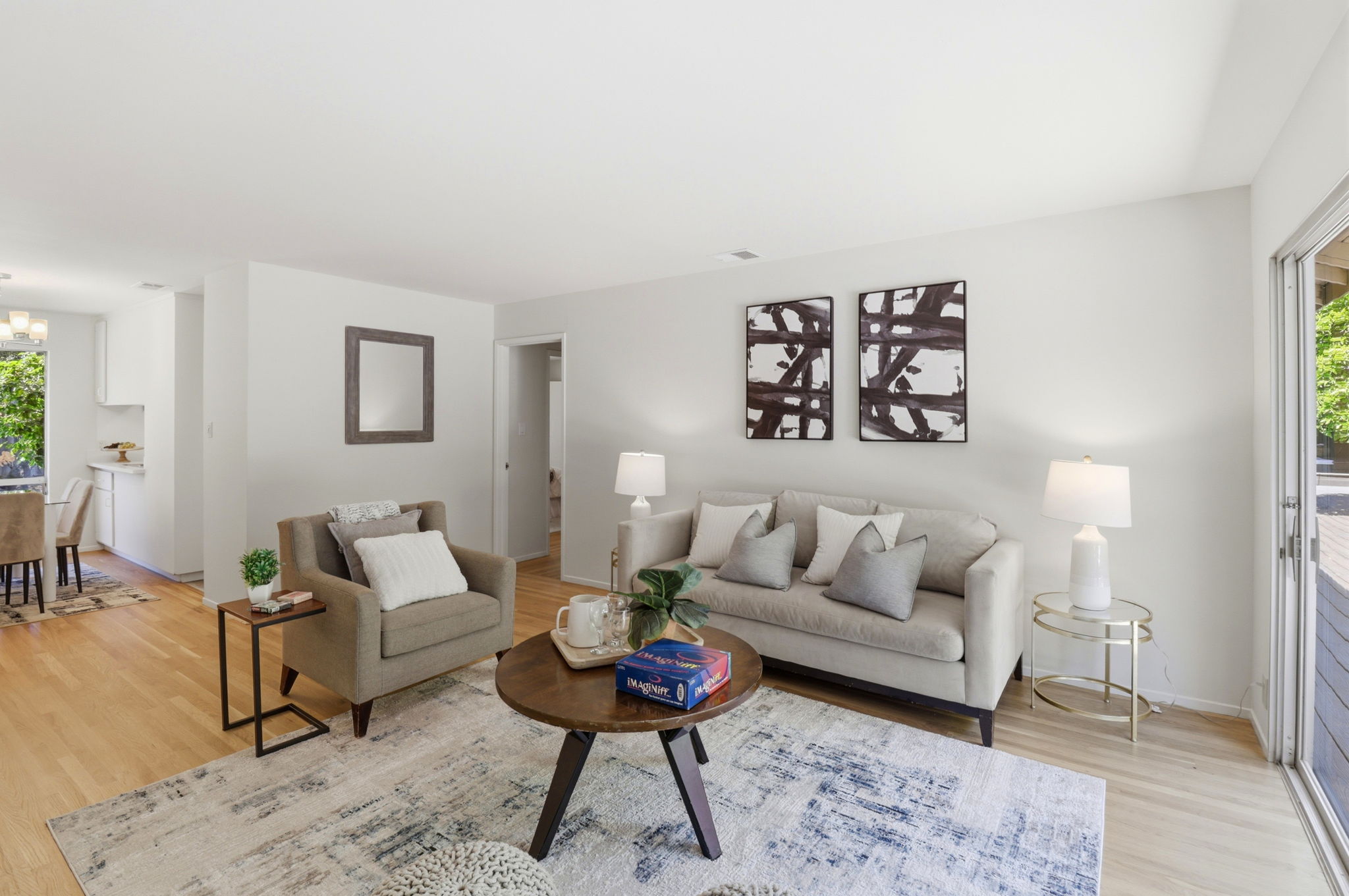 010_F8_112 Linden Ln