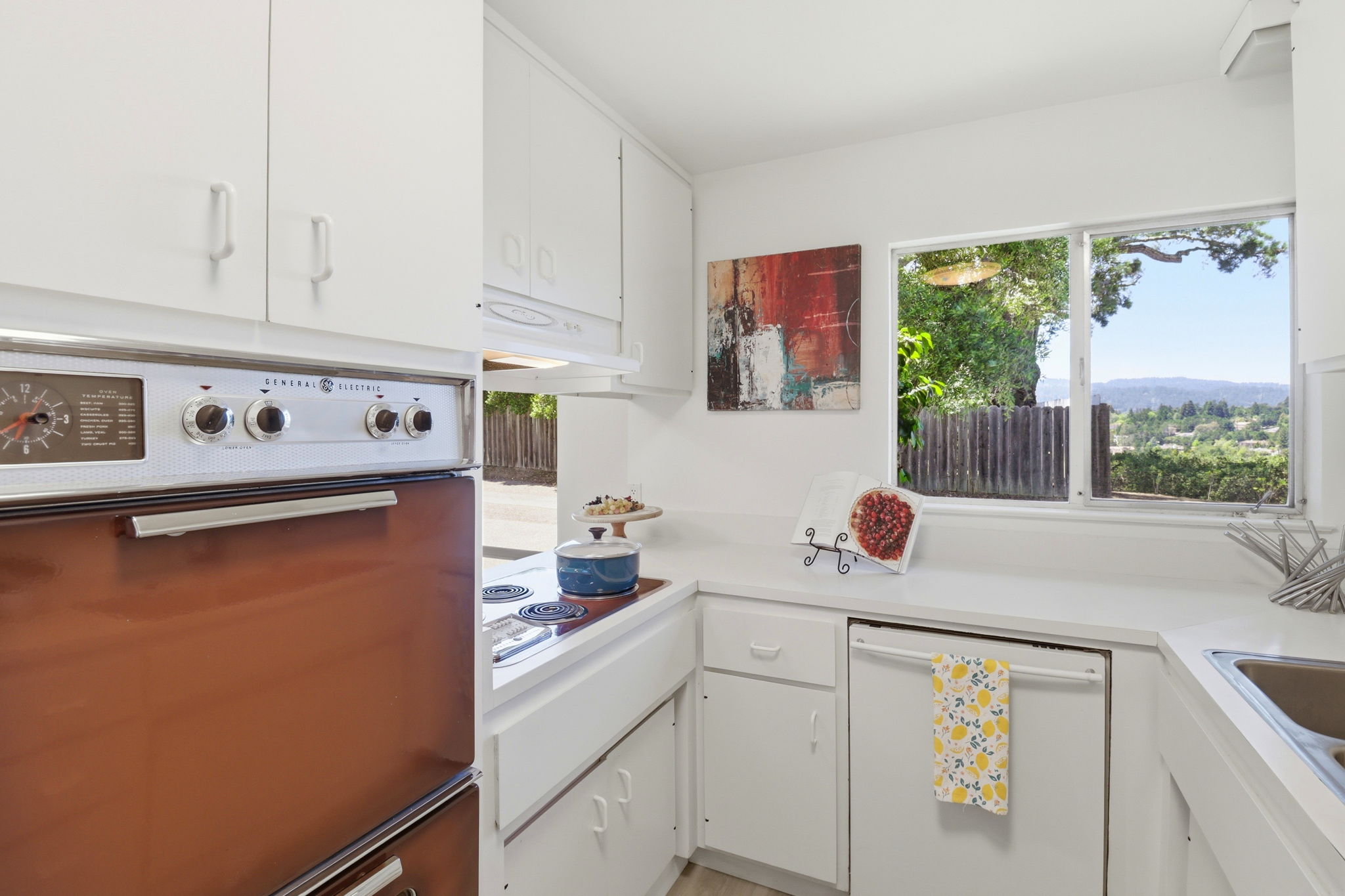 014_F8_112 Linden Ln