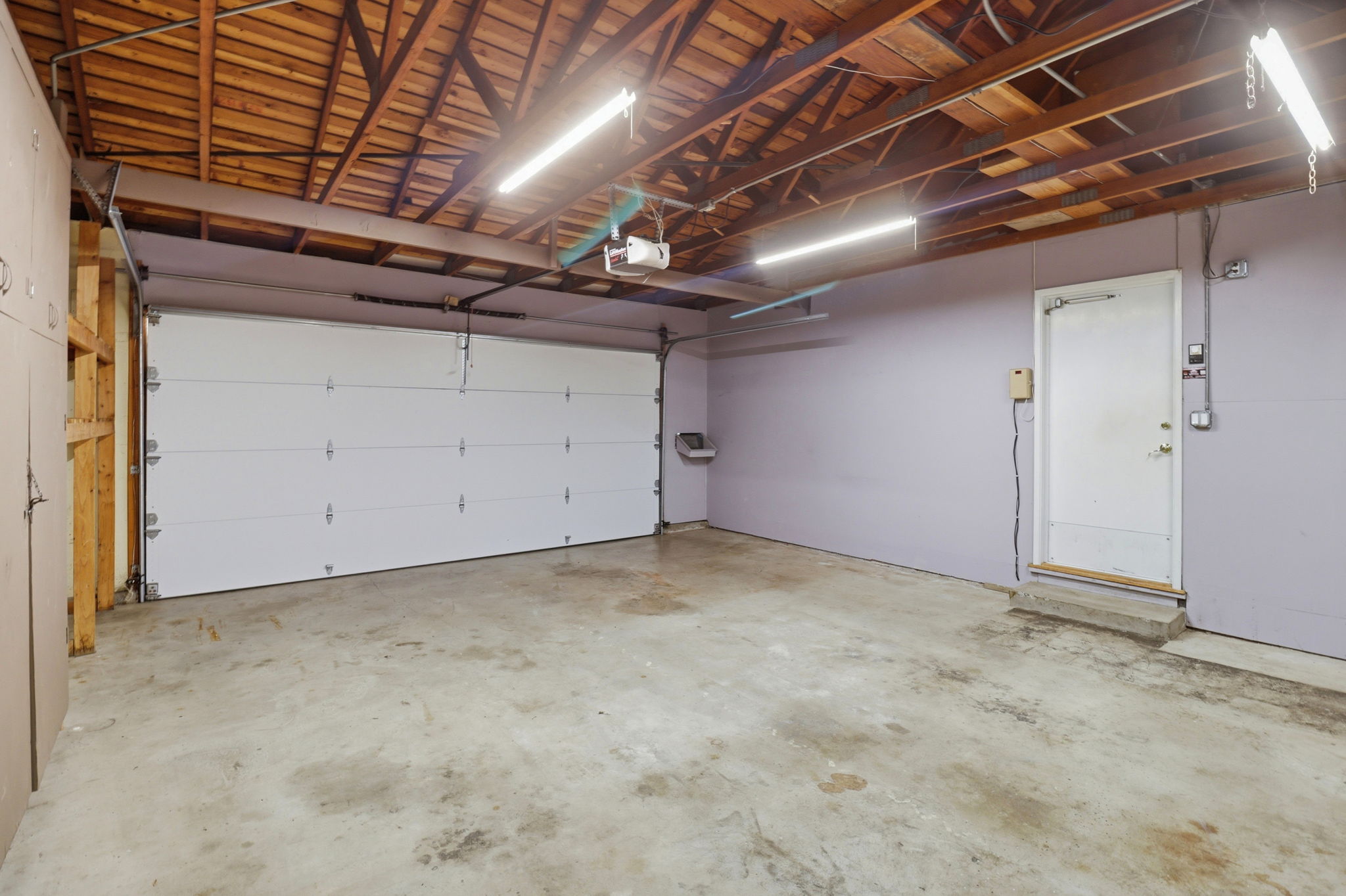 037_F8_112 Linden Ln