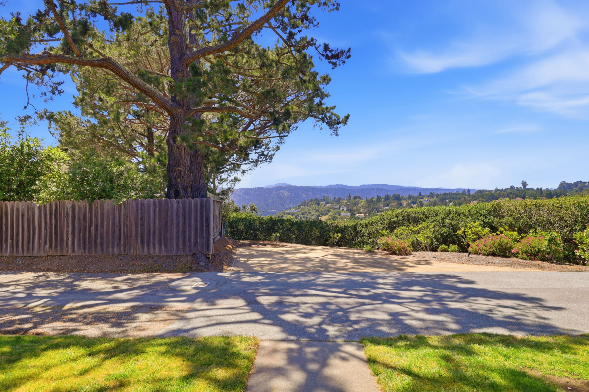 004_F8_112 Linden Ln