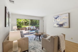 008_F8_112 Linden Ln