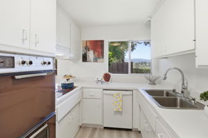 013_F8_112 Linden Ln