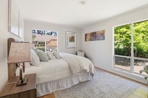 020_F8_112 Linden Ln